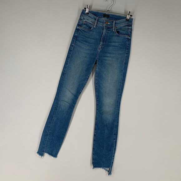 Mother Women Jeans 24 Blue Denim The Stunner Two Step Fray Runaway Train 27" - Picture 2 of 11